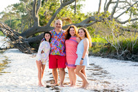 2021 Viator Family Beach Portrait